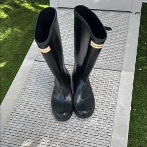 Hunter Black Tall Rain Boots